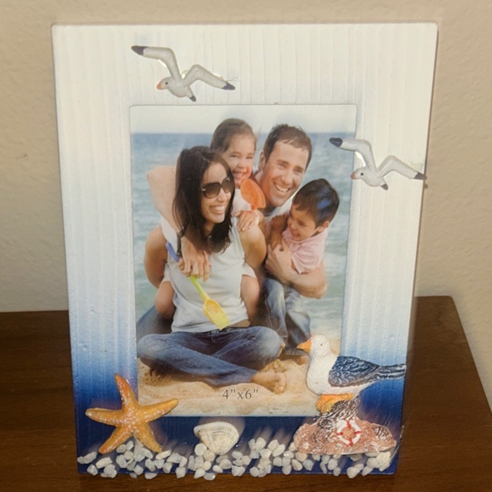 Seaside-Themed Blue and White Photo Frame
